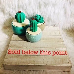 🌸All items below are sold🌸